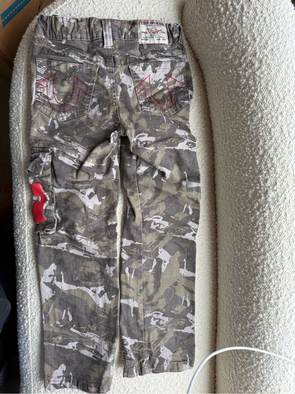 True Religion Men's Gray Camo Cargo Pants with Red Accent